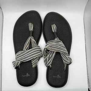 Women’s Sanuk Sandals Size 7